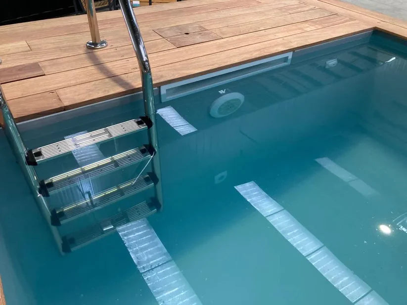 Piscina em Contentor 12m – Solução Ecológica e Pronta